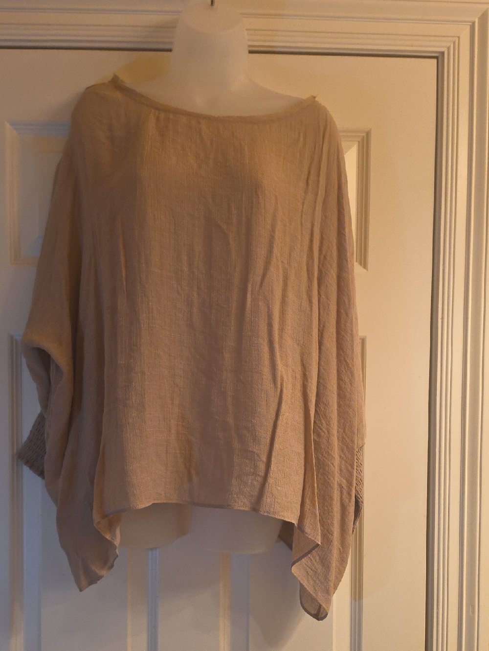 Women's Lightweight Boho Dolman Top - Beige
